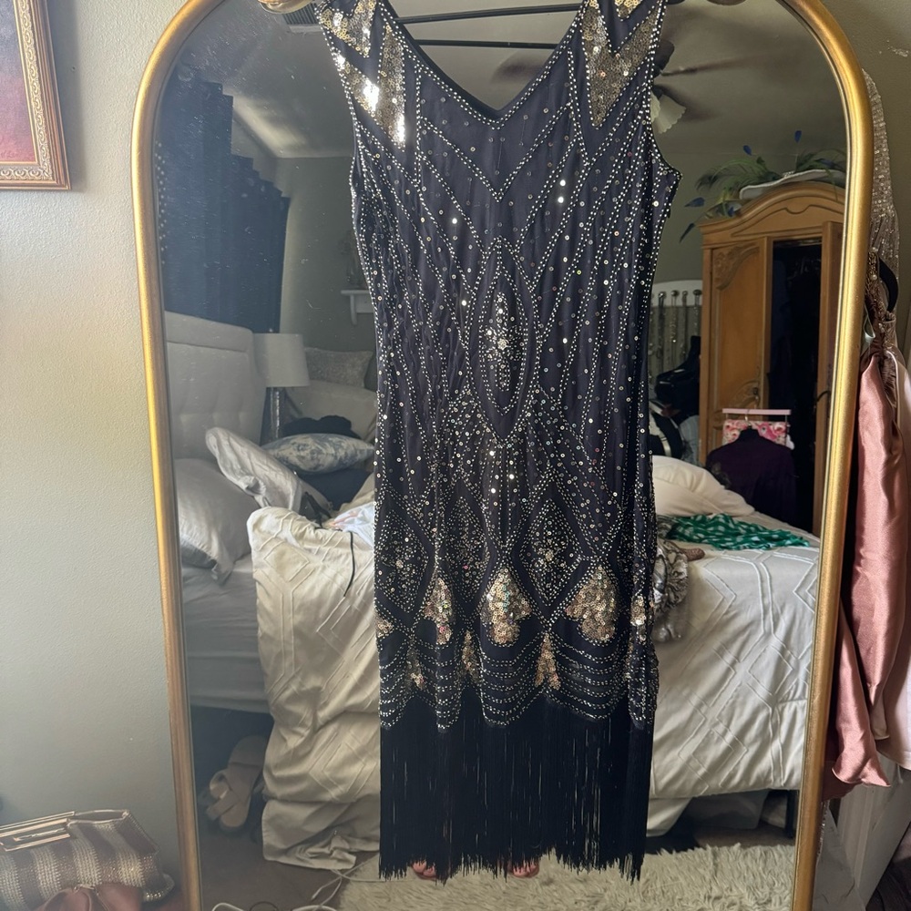Flapper Glamorous Black and Gold Beaded Midi Dress